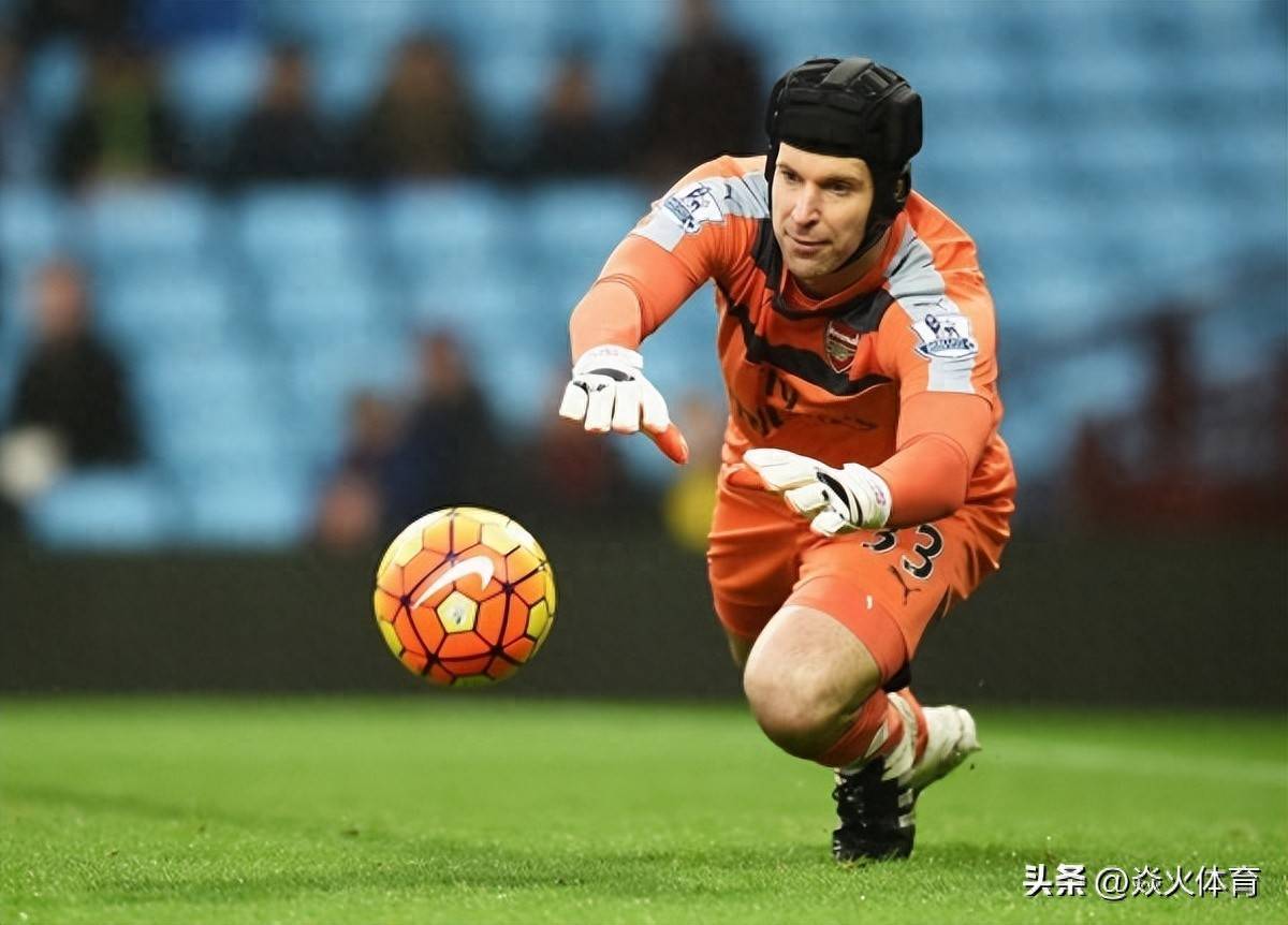 年轻球员崭露头角，挑战老将地位