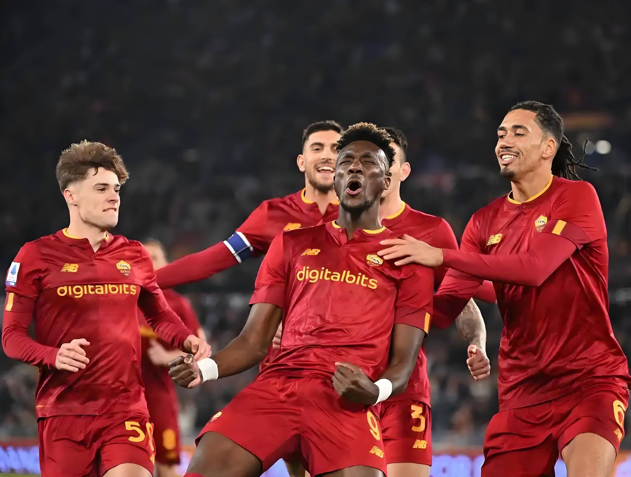 开云体育亚洲官网-波兰队大获全胜，成功晋级欧国联半决赛