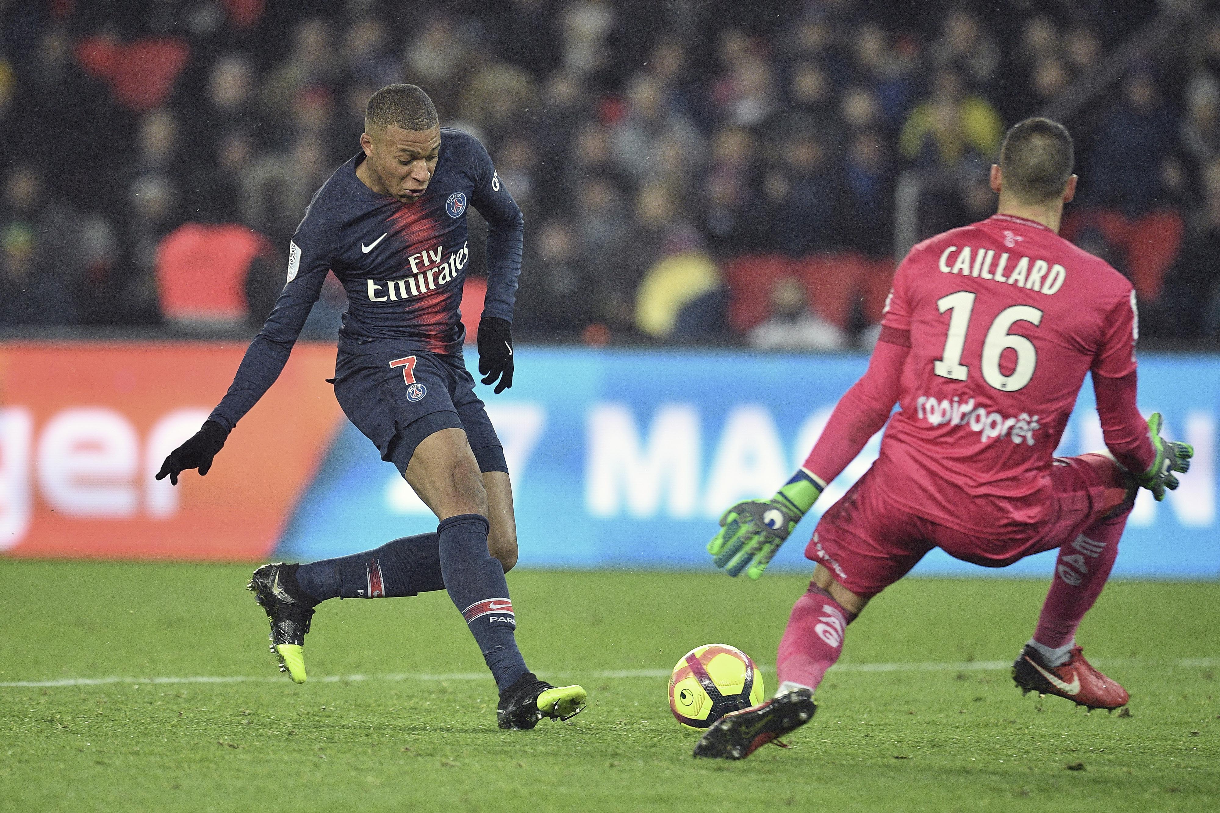 关于甘冈足球俱乐部稳定发挥,保持不败势头的信息 关于甘冈足球俱乐部稳定发挥,保持不败势头的信息