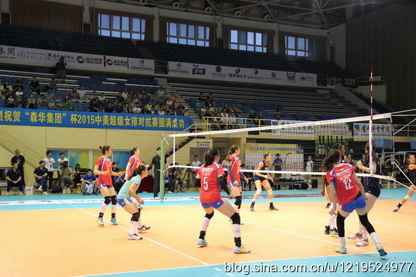 开云体育官方入口-激烈对抗赛，体育场上的激情风暴！