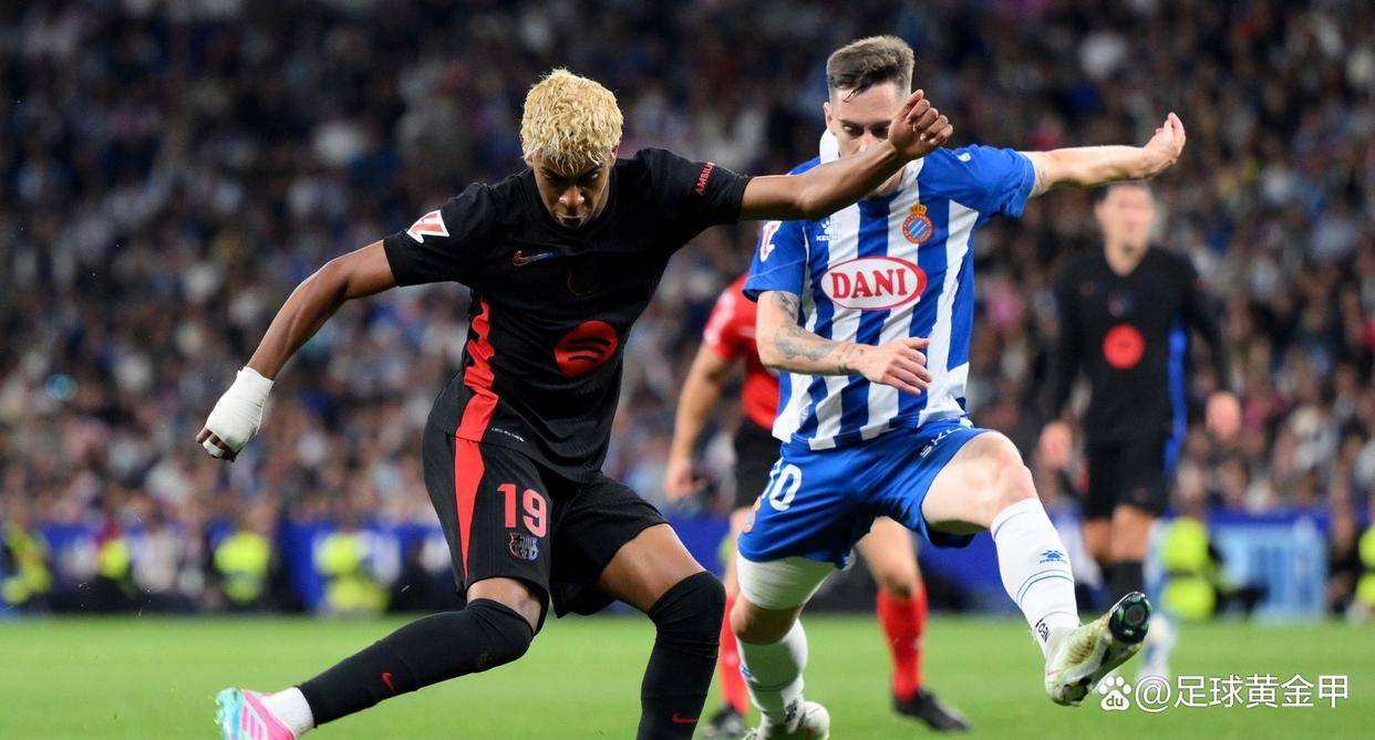 包含巴塞罗那新星助攻破门，带领球队获得胜利的词条