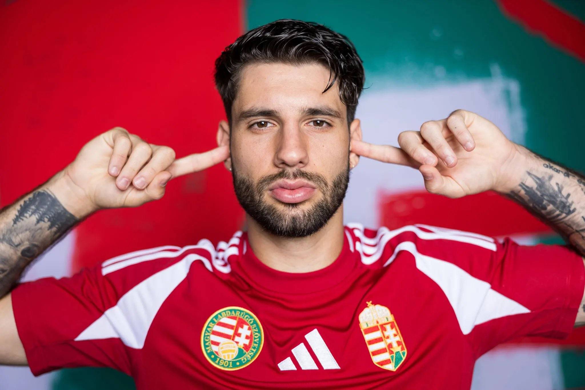 开云体育登录入口-匈牙利队为胜利努力拼搏，誓死捍卫