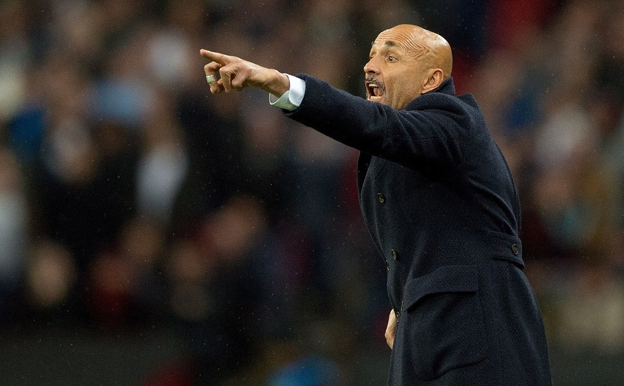 开云体育中国官网-罗马客场险胜，暂时追赶意甲领头羊