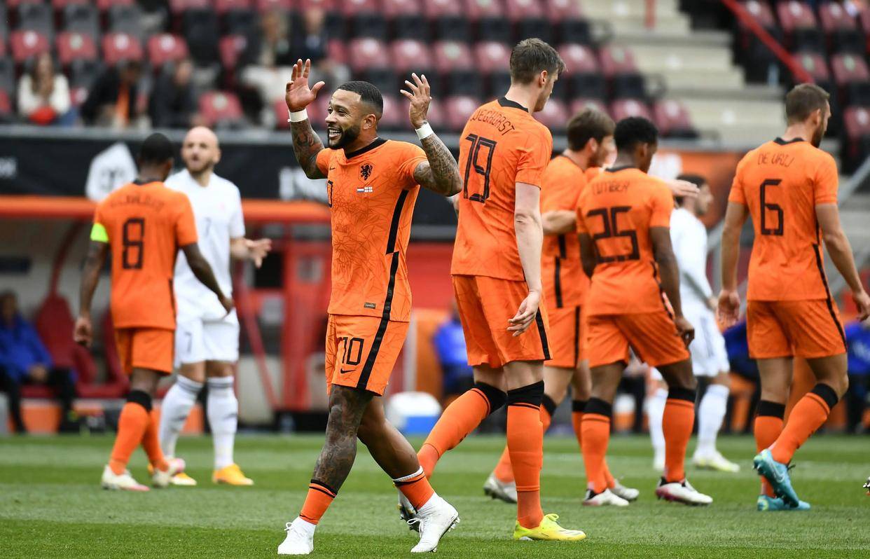 欧预赛比赛争夺激烈双方实力角逐难分胜负的简单介绍 欧预赛比赛争夺激烈双方实力角逐难分胜负的简单介绍