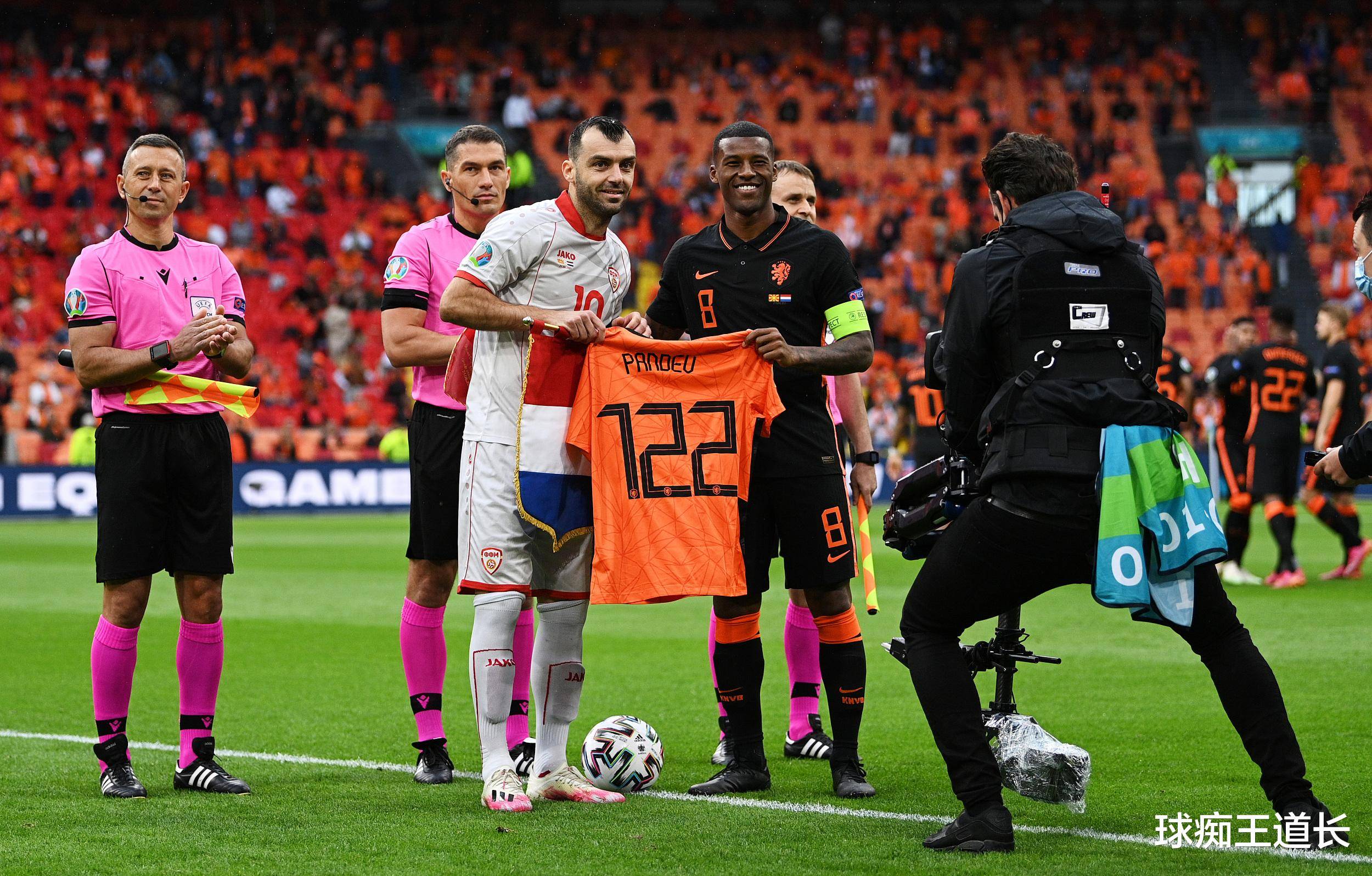 荷兰大胜,欧预赛形势一片大好的简单介绍 荷兰大胜,欧预赛形势一片大好的简单介绍