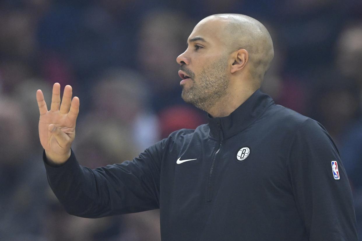 开云体育-篮网队主帅喊话球员，争取更多胜利的简单介绍