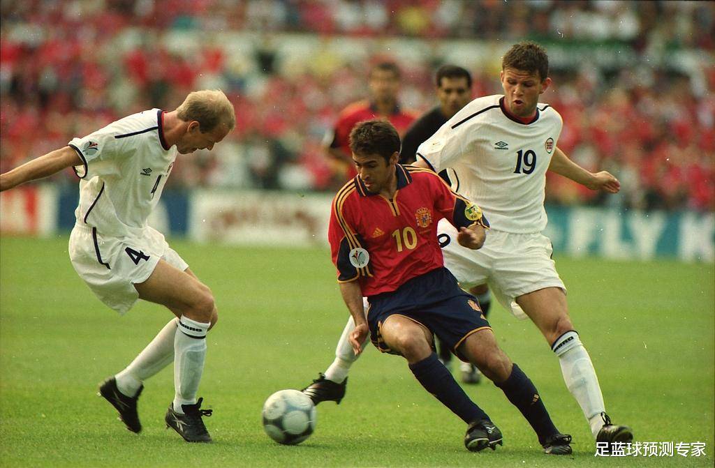 关于捷克队客场战胜对手，欧预赛希望重燃的信息