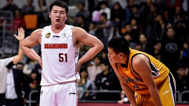 豪门对决谁与争锋,看尽胜负之间 豪门对决谁与争锋,看尽胜负之间